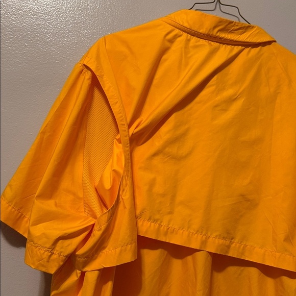 Nike Yellow Raincoat with Black Logo - Picture 8 of 8